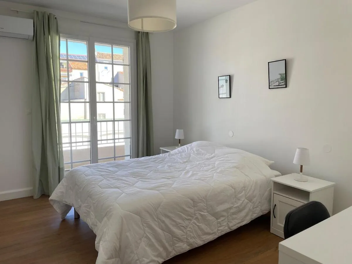 Moderne & Terrasse - Plein Centre - A Proximite Des Plages Carqueiranne France